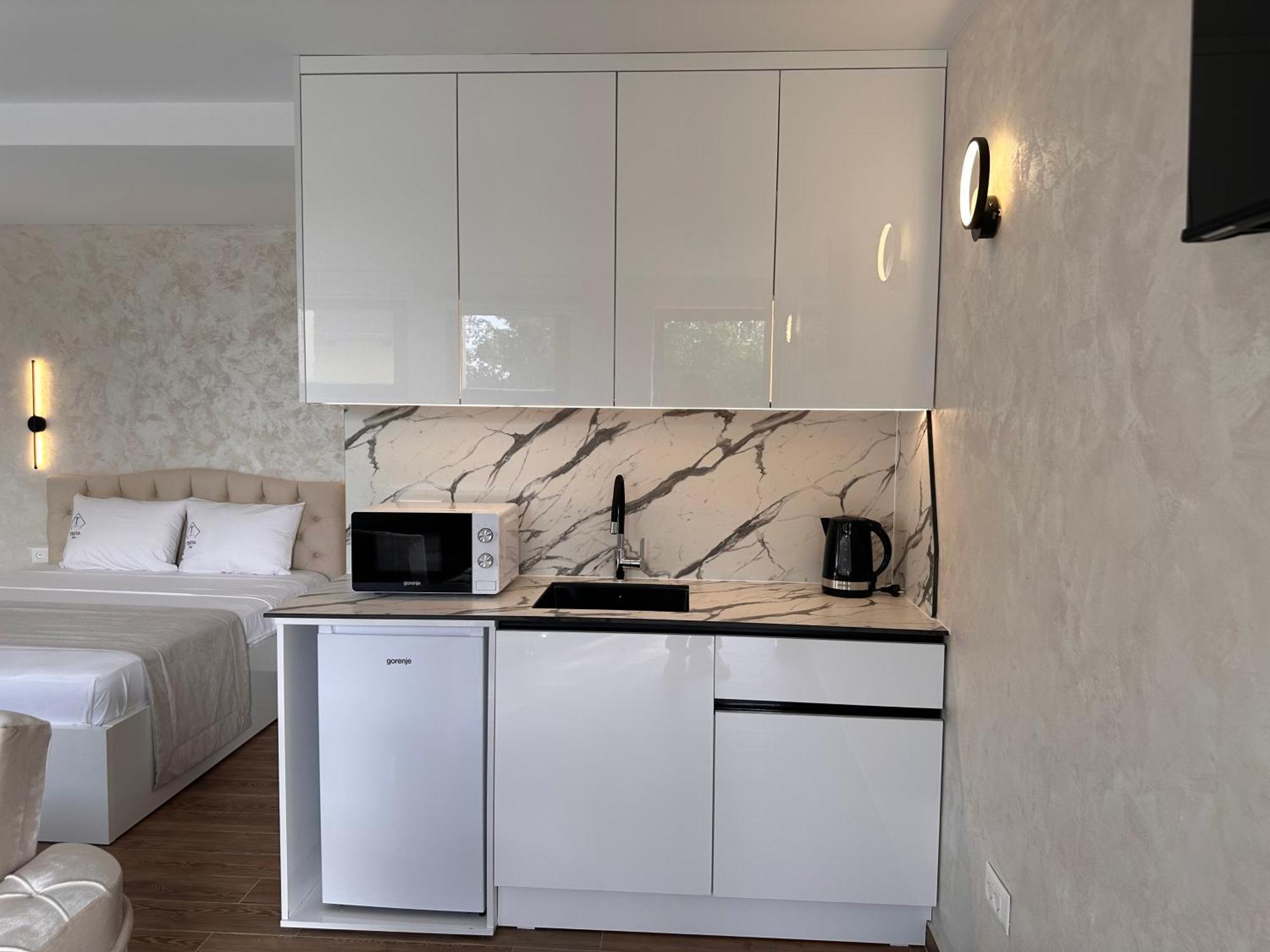 Treva Hotel & Apartaments Prizren Exteriör bild
