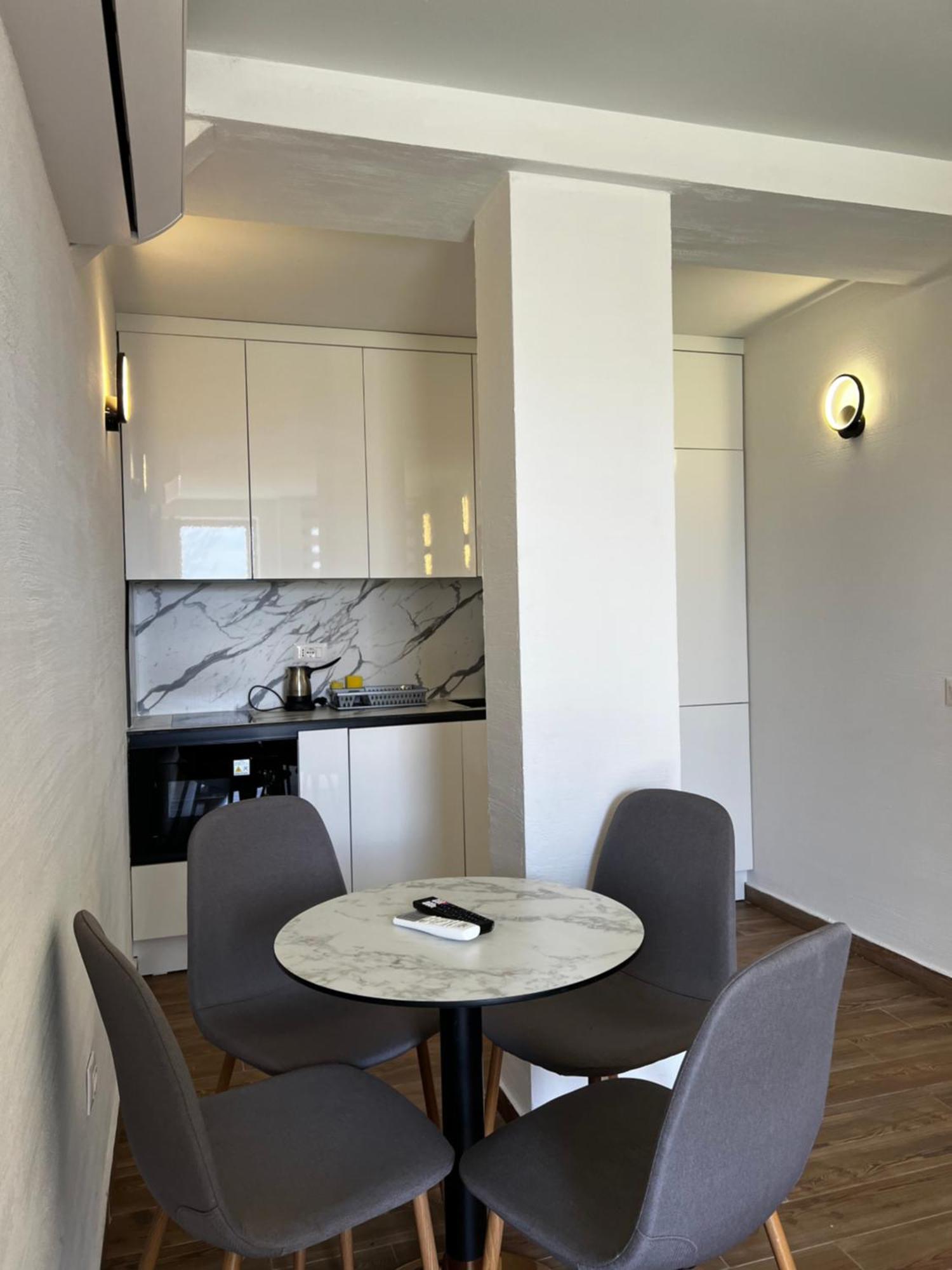 Treva Hotel & Apartaments Prizren Exteriör bild